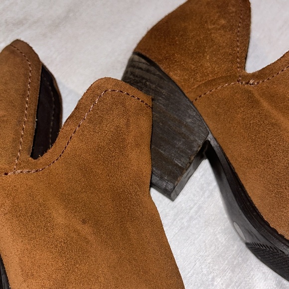 Steve Madden Women’s ‘Adelphie’ Style Ankle Booties Dark Copper Brown Size 8 - Picture 4 of 14